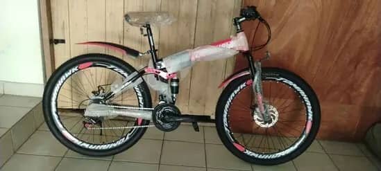 Vélo fille rose 20 pouces