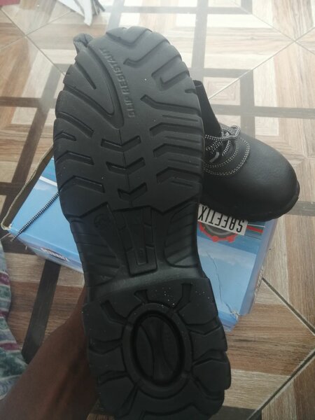 Chaussures de sécurité antidérapantes