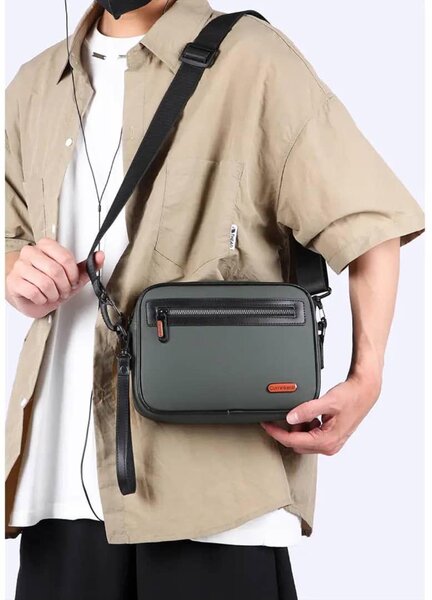 Sacoche homme élégante