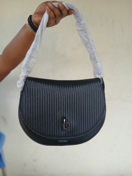 Sac à main élégant en cuir