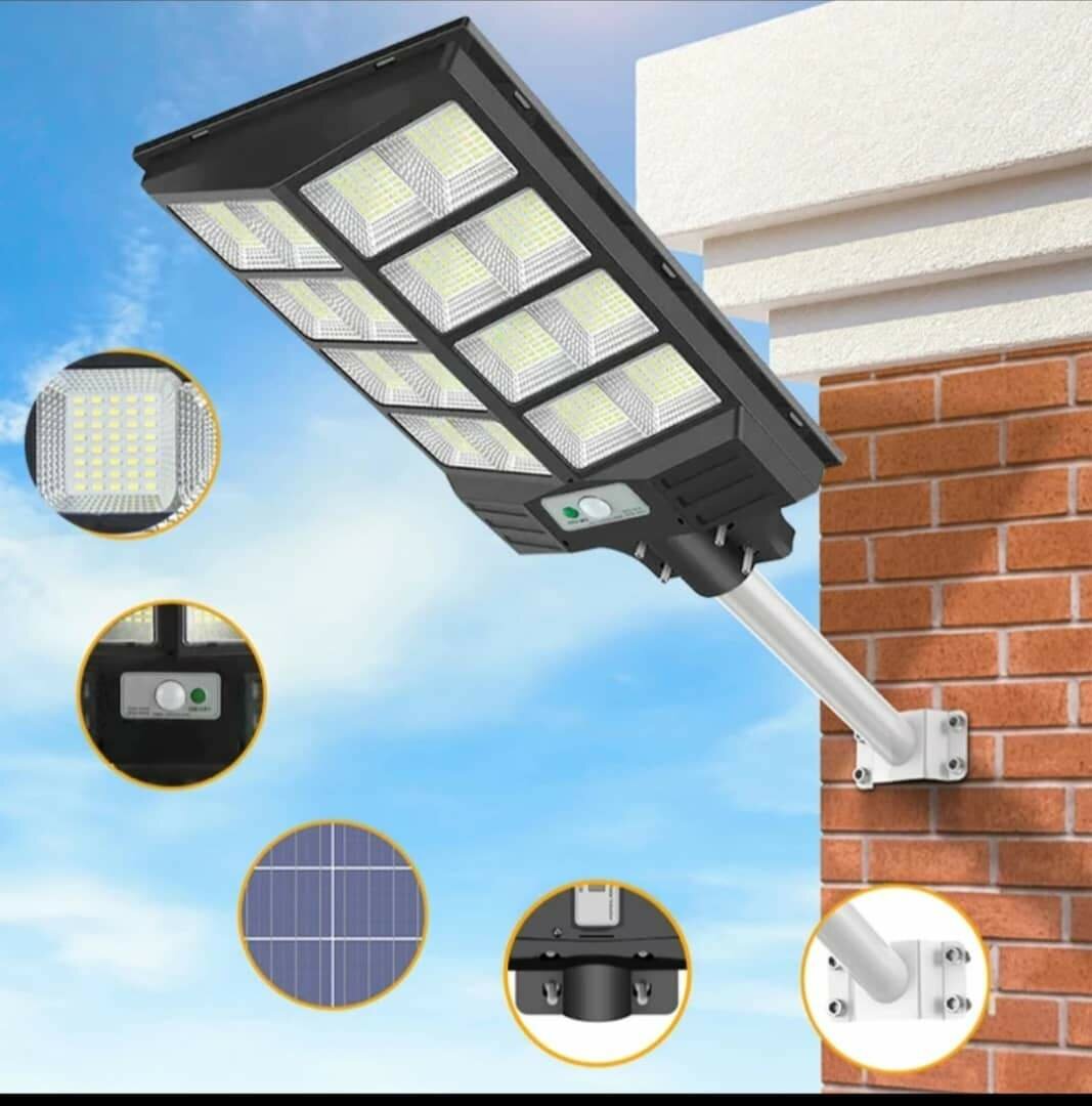 Projecteur solaire extérieur LED