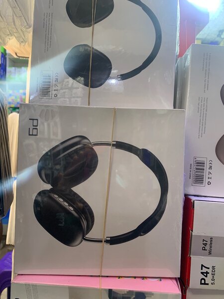 P9 headset