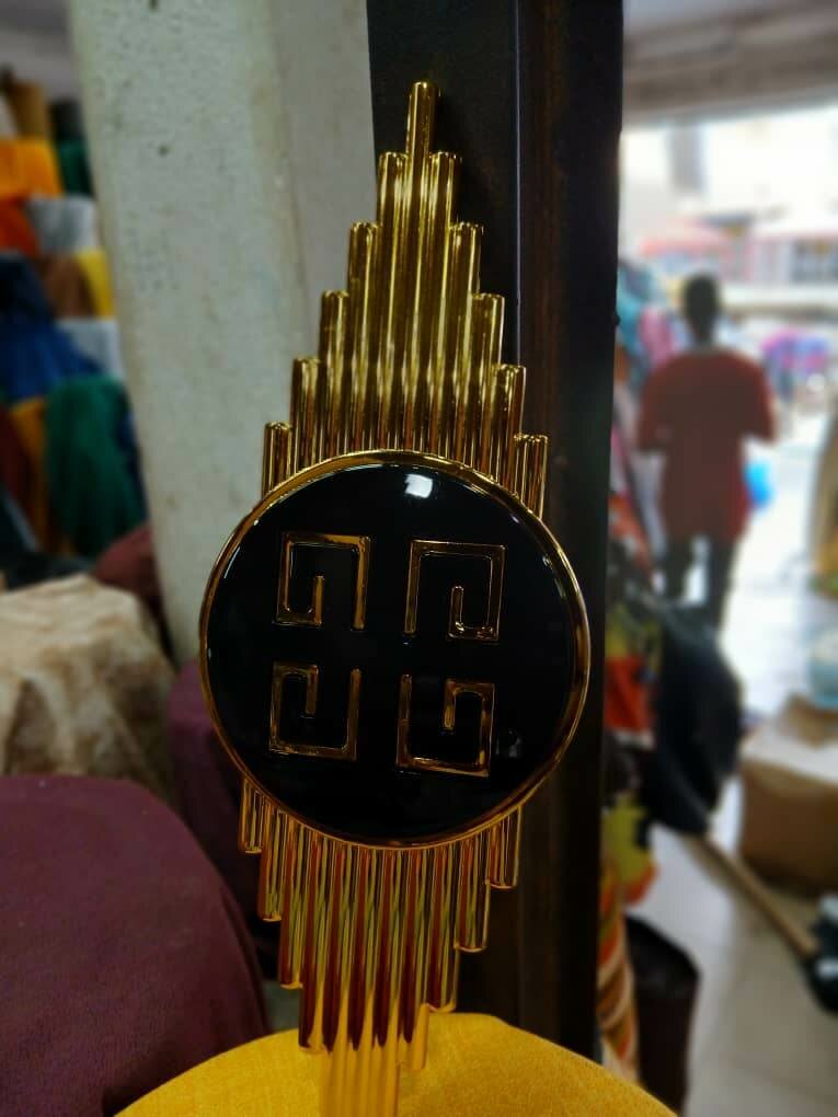 Emblèmes de luxe dorés