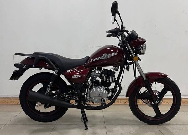 Moto Jawa 350cc rouge