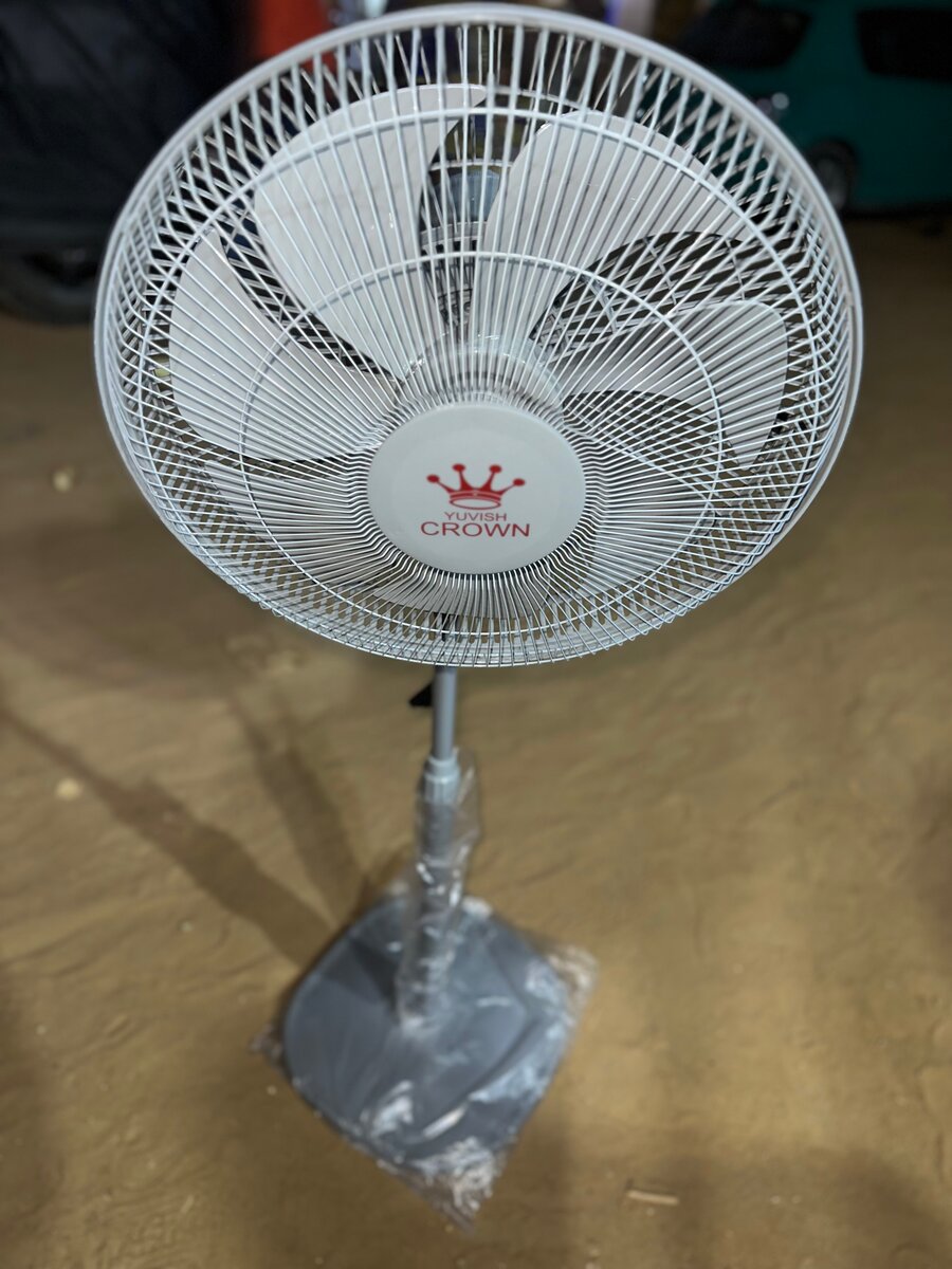 Ventilateur sur pied CROWN