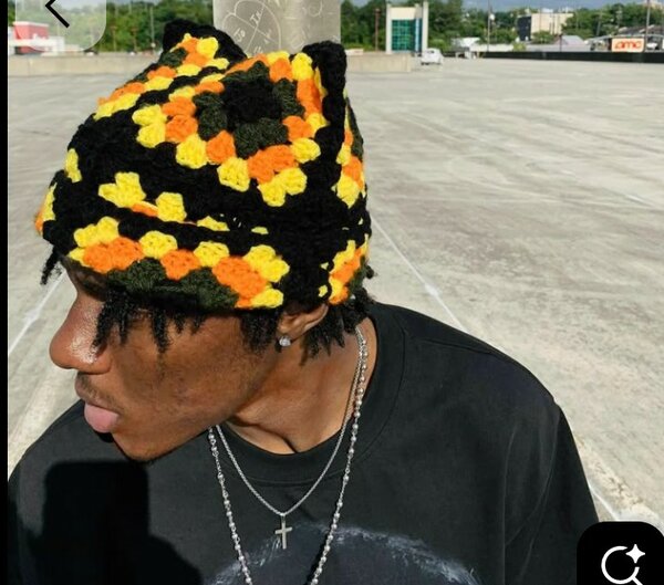 Bonnet en crochet coloré