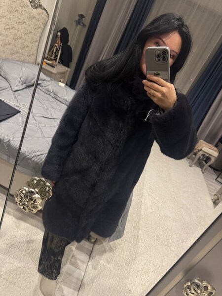 Продаю шубу цена договорная