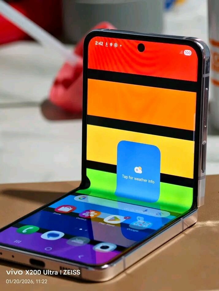 Samsung Galaxy Z Flip6