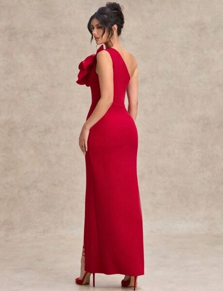 Robe rouge élégante soirée