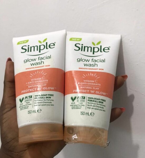Simple Glow Facial Wash