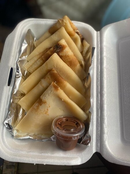 Crêpes fraîches au chocolat