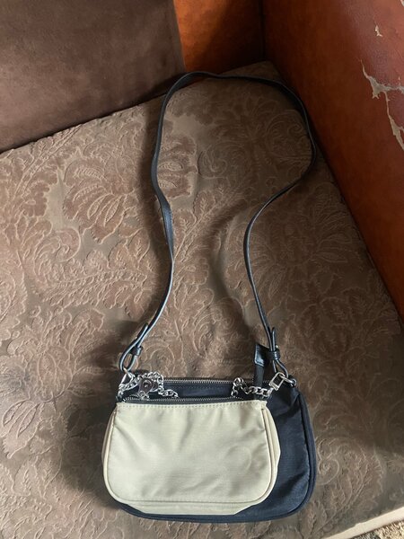 Sac bandoulière moderne