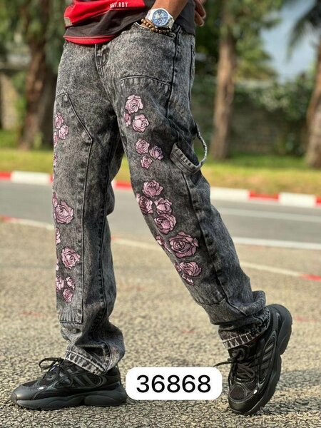 Jean homme avec roses