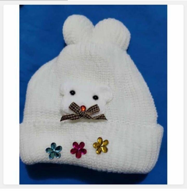 Bonnet bébé ours en tricot