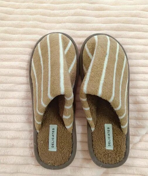 Chaussons en peluche doux