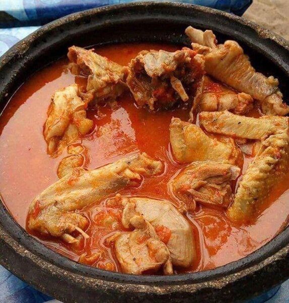 Délicieux plat épicé(demi )