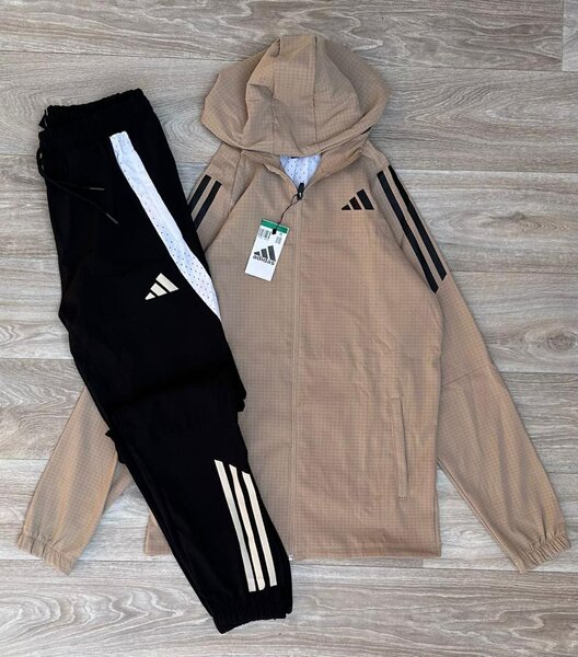 Ensemble de survêtement élégant