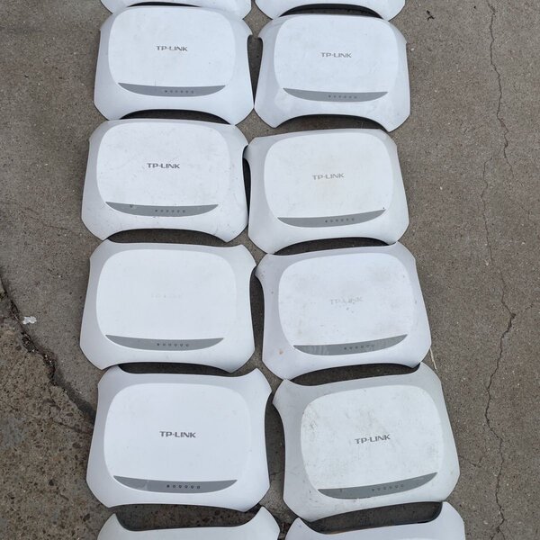 Routeurs Wi-Fi TP-Link 842