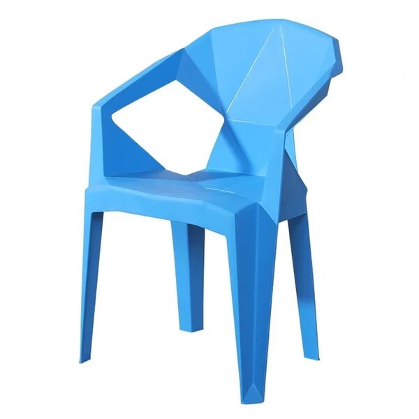Chaises en plastique
