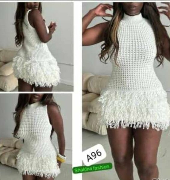 Robe en crochet colorée