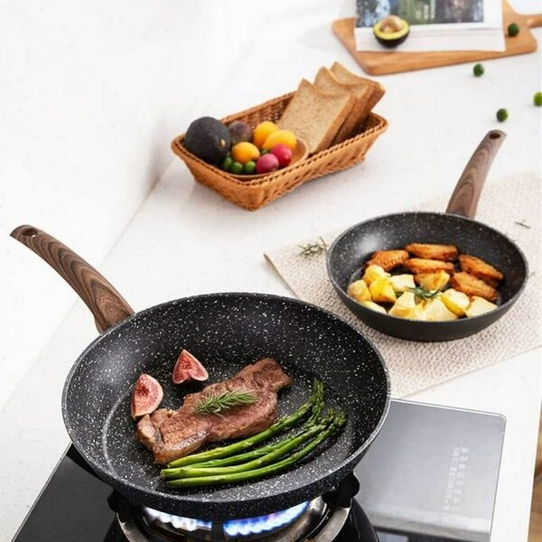 Poêle antiadhérente en pierre