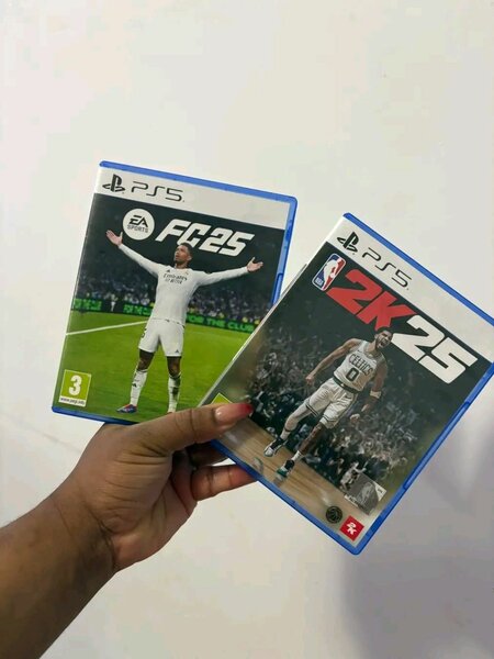 Cd PS5: FC25 et 2K25