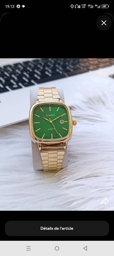 Montre élégante en acier