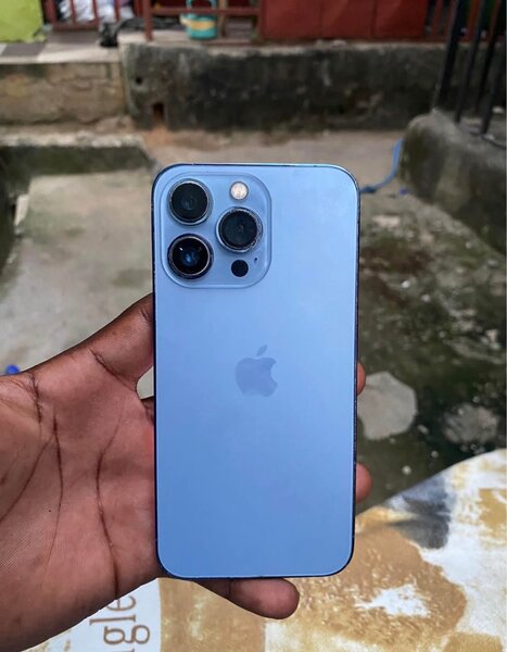 iPhone 13 Pro Bleu 128 Go