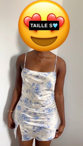 Robe fleurie satinée femme