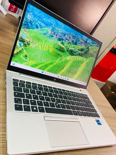 Ordi HP i7 16gb/500gb 11th gen