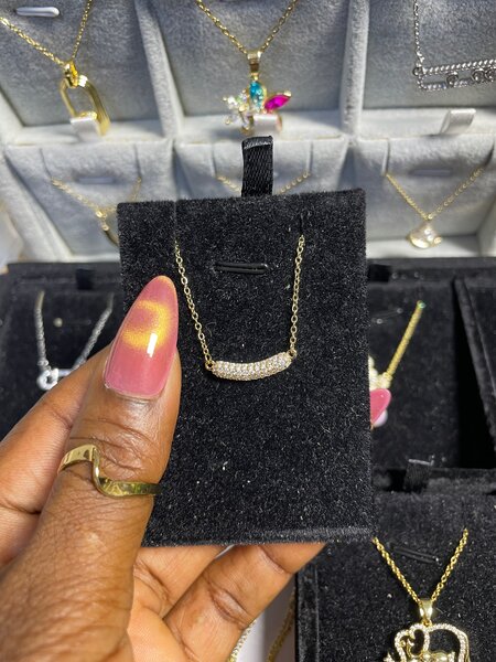 Collier en or avec diamants