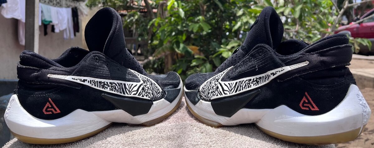 NikeZoom Freak 2 EP 'Black Wh