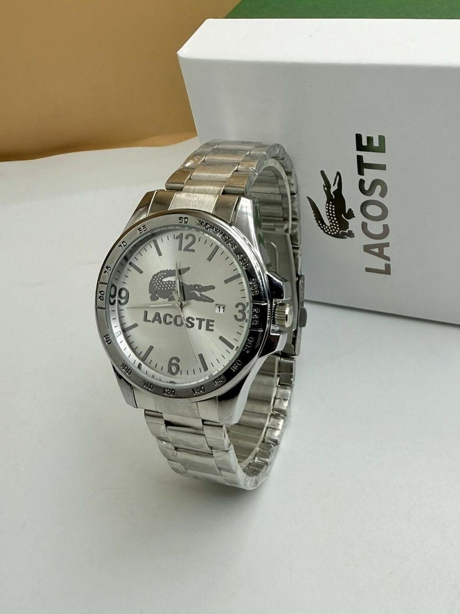 Montre Lacoste en acier inoxydable