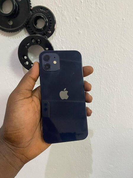 iPhone 12  128 gig  Factory unlocked