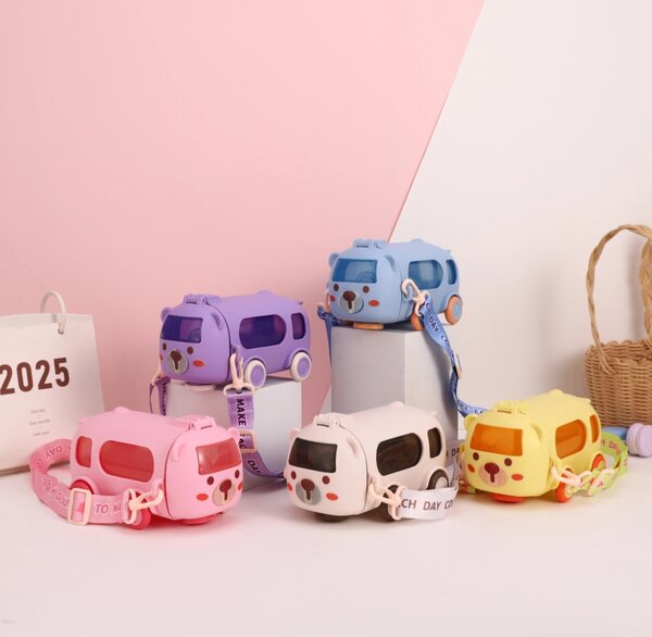 Gourde voiture enfant