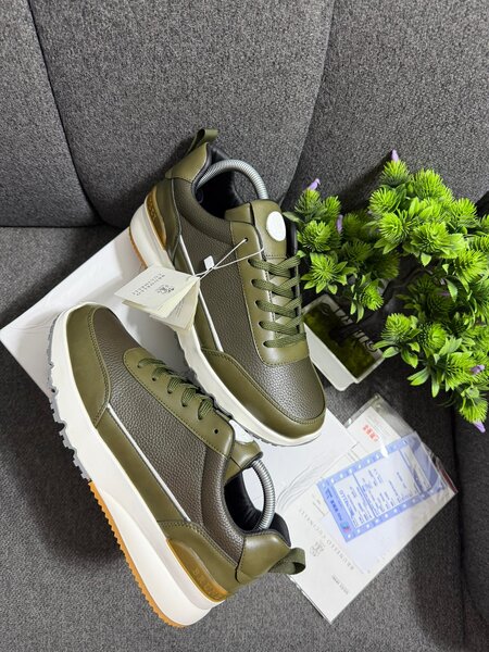 Baskets en cuir vert homme