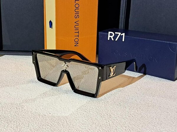 Lunettes de soleil carré luxe