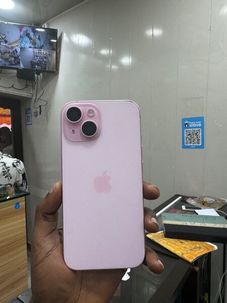 iPhone 15 simple 128G