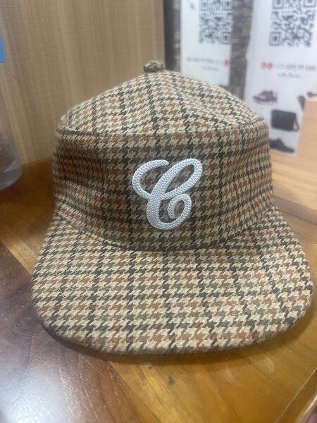 Casquette à carreaux vintage