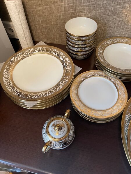 Фарфоровая посуда