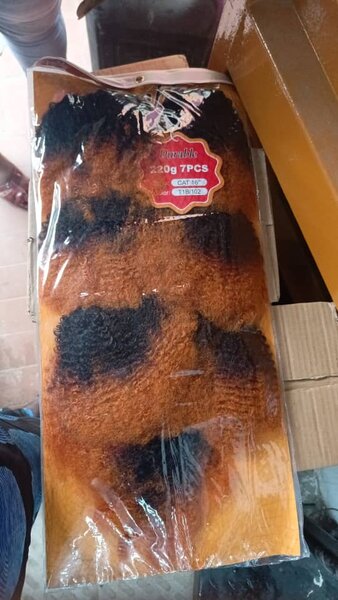 Extensions cheveux synthétiques