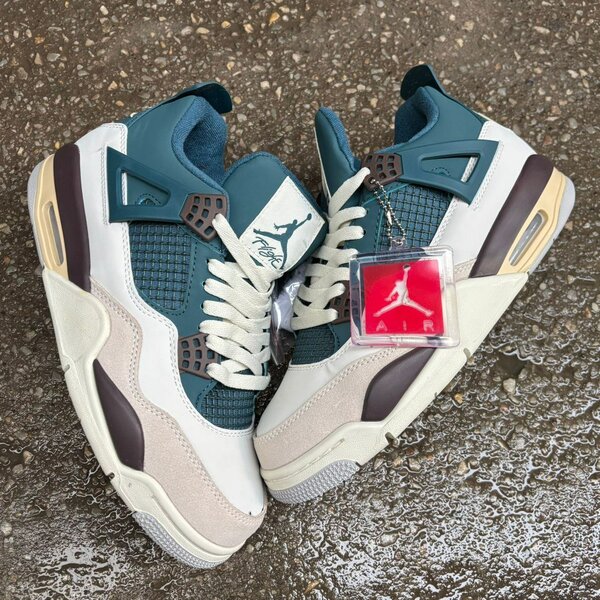 Jordan 4
