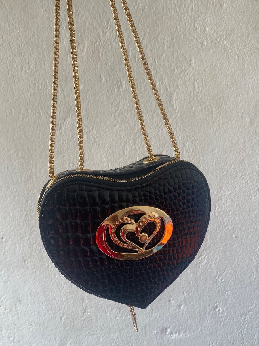 Sac en forme de cœur élégant