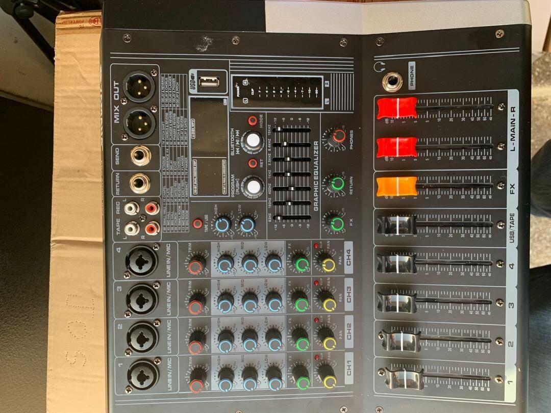 Power mixer 4 channels