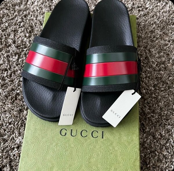 Claquettes Gucci Mode Luxe