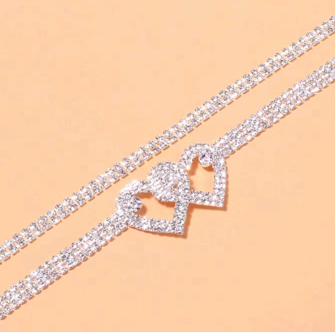 Chaîne de pied avec deux coeurs