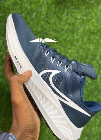 Nike sneakers  Runners blue