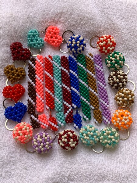 Porte-clés perles colorées