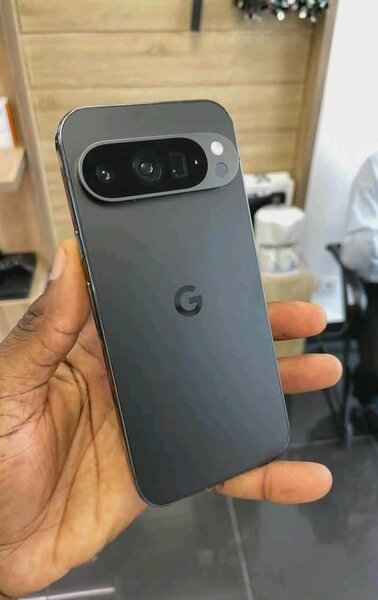 Google Pixel 8 - Noir