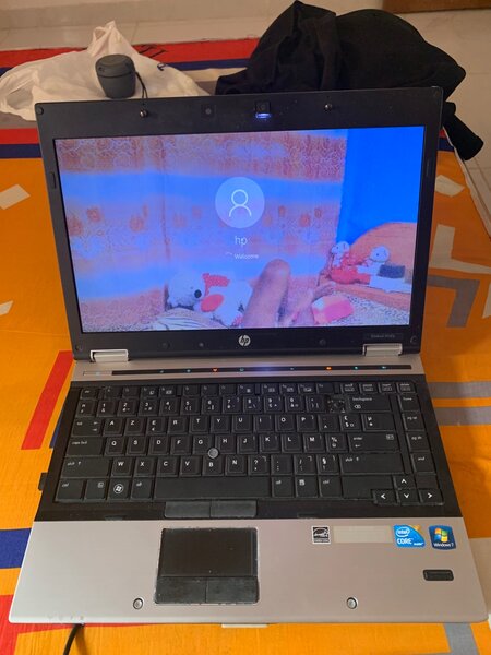 HP ELITEBOOK 